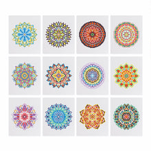 Afbeelding in Gallery-weergave laden, 12 Mini Diamond Paintings - Mandala&#39;s
